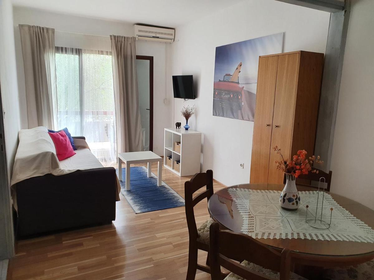 Aenona Sunny Apartment ヴーシ エクステリア 写真