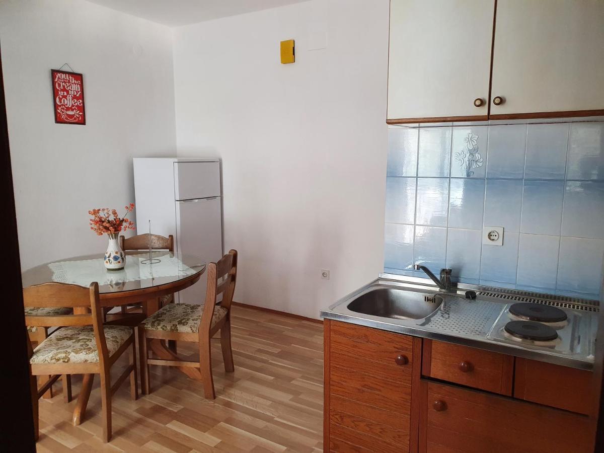 Aenona Sunny Apartment ヴーシ エクステリア 写真
