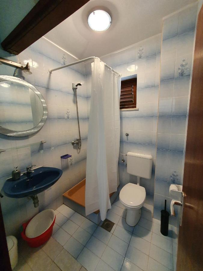 Aenona Sunny Apartment ヴーシ エクステリア 写真